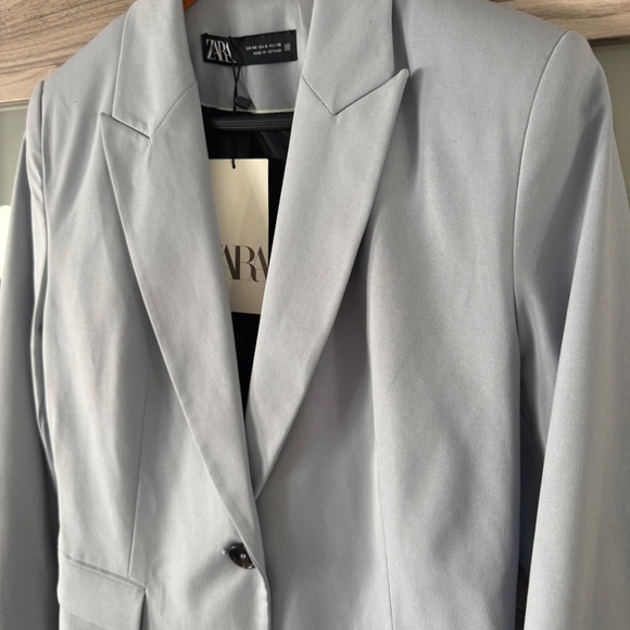Zara Light Blue Matching Suit with Blazer and Pants - Picture 3 of 12